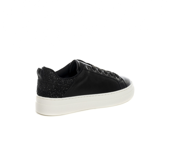 SCARPA GINNICA CON STRASS