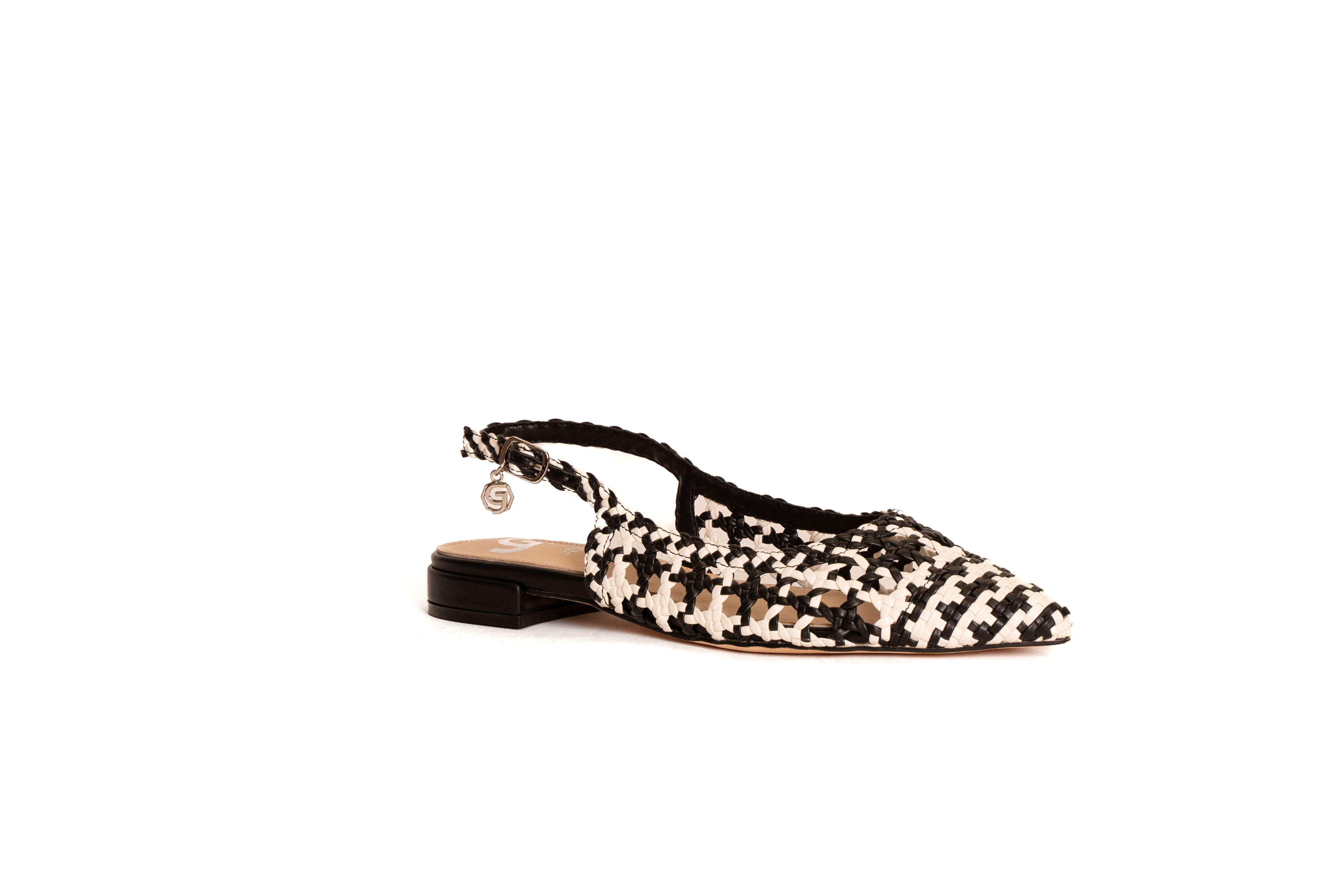 SANDALI SLINGBACK TRAFORATI
