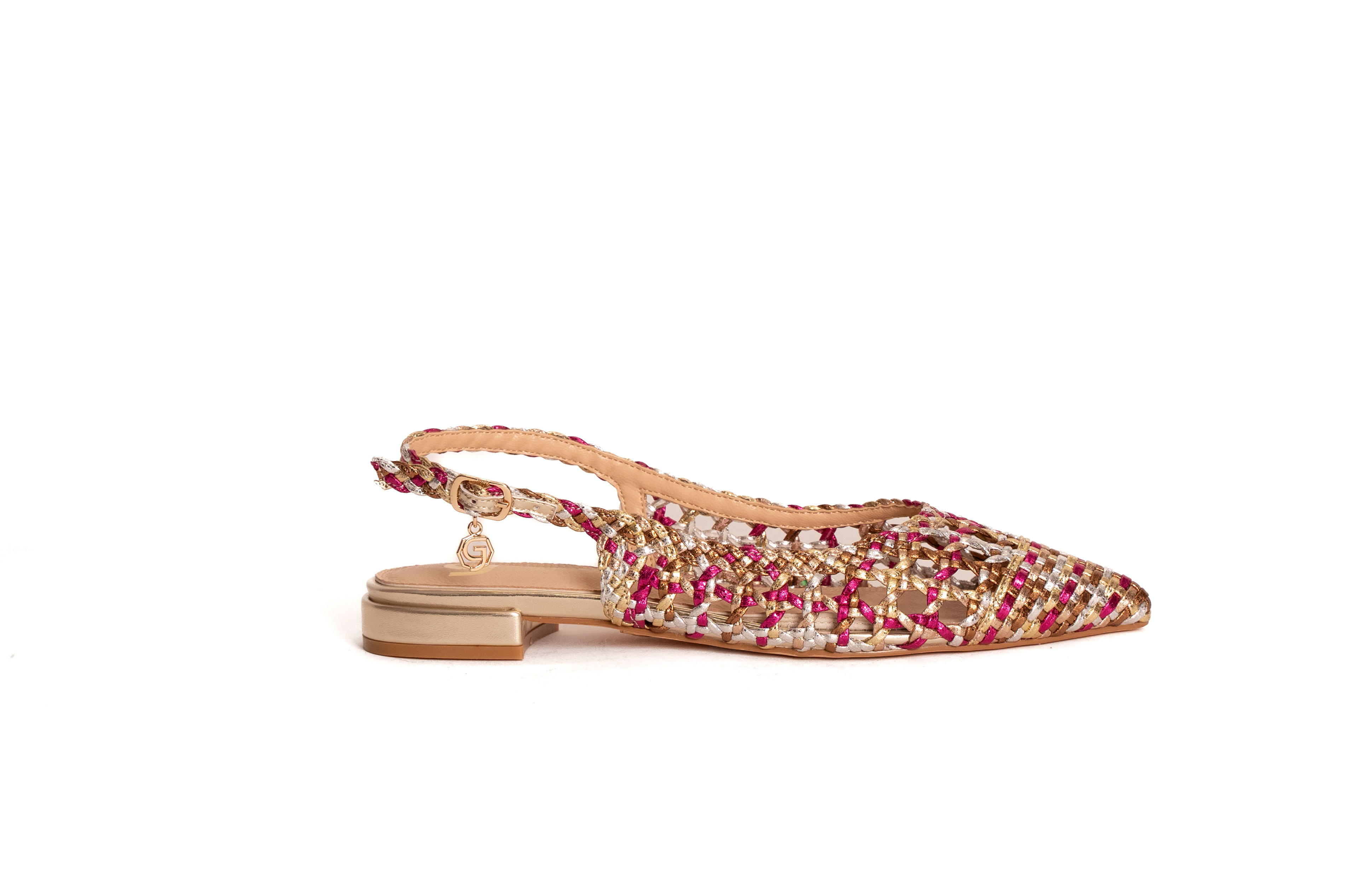 SANDALI SLINGBACK TRAFORATI