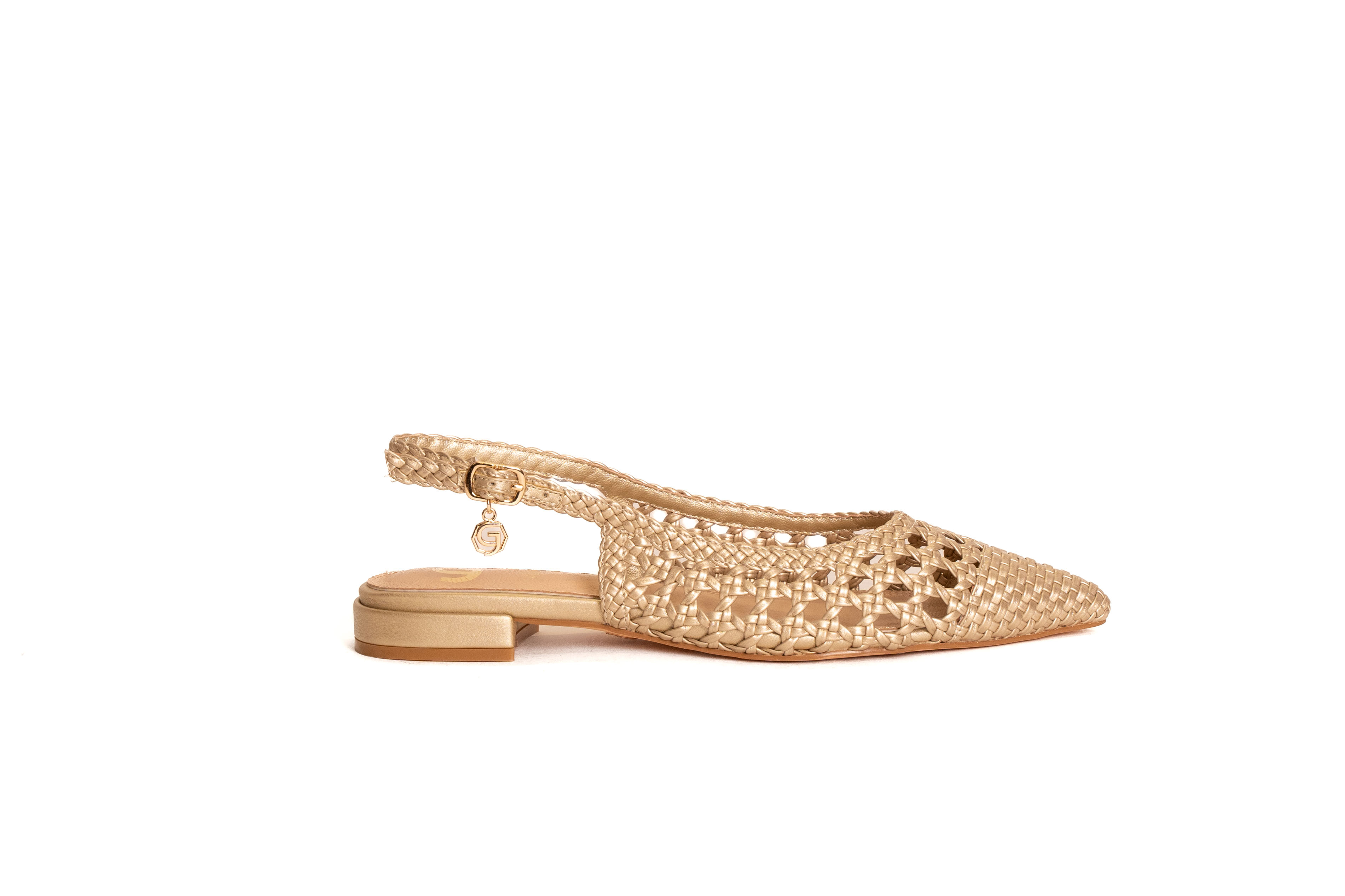 SANDALI SLINGBACK TRAFORATI