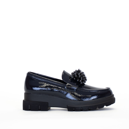 MOCASSINO SPORTIVO CON ACCESSORIO IN PERLINE