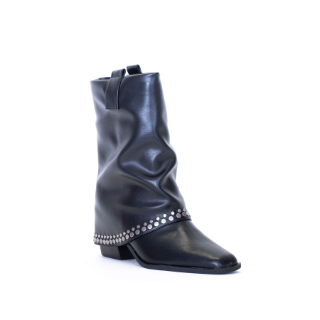 STIVALE CON GAMBALE RISVOLTATO