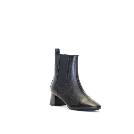 STIVALETTO CON ELASTICO