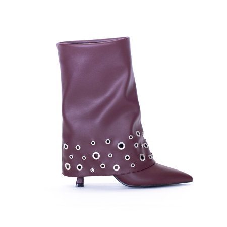 STIVALE RISVOLTATO DECORATO DA OCCHIELLI