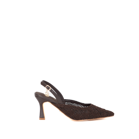 SLINGBACK TRAFORATA CON DETTAGLIO